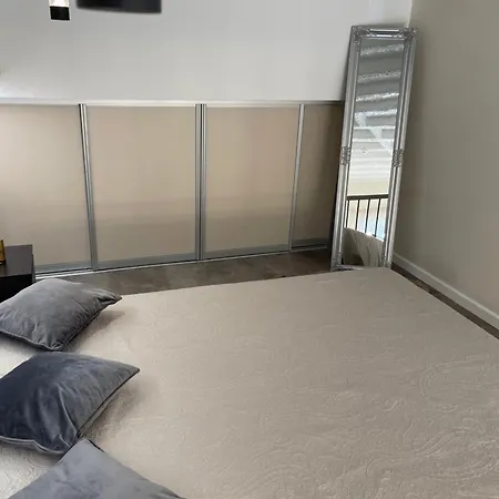Mini Loft 아파트 *